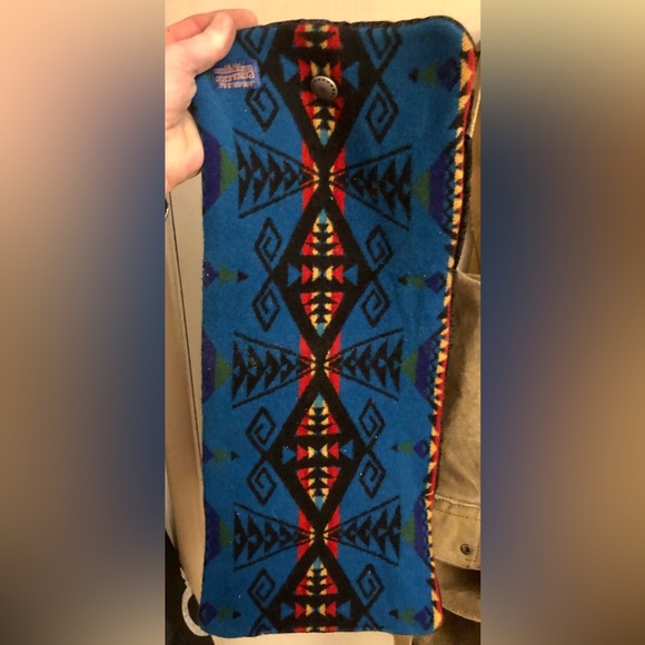 Pendleton Organizer - Picture 2 of 3